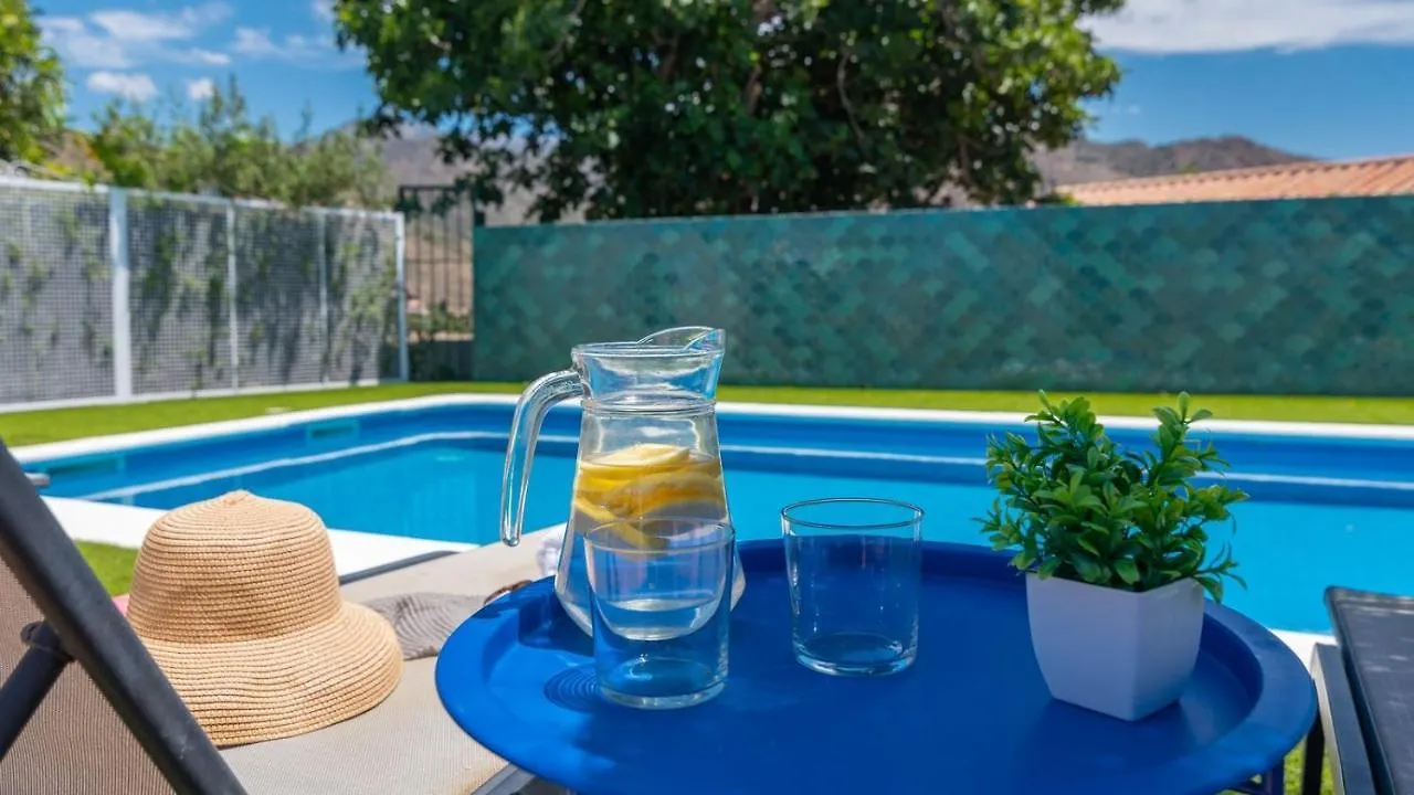 Villa Tablazos 29 Nerja by Ruralidays Frigiliana Сasa de vacaciones